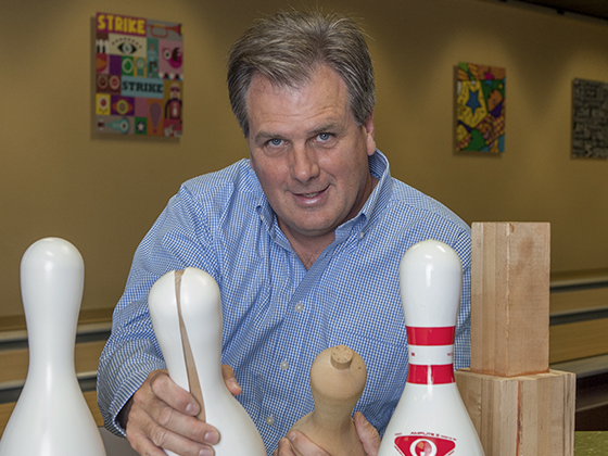 qubicaamf-bowling-company-management-team-wayne-white-tile.jpg