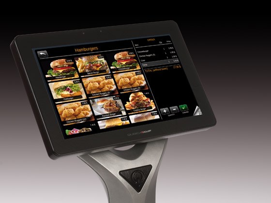 qubicaamf-bowling-console-soupertouch-On-lane-ordering.jpg