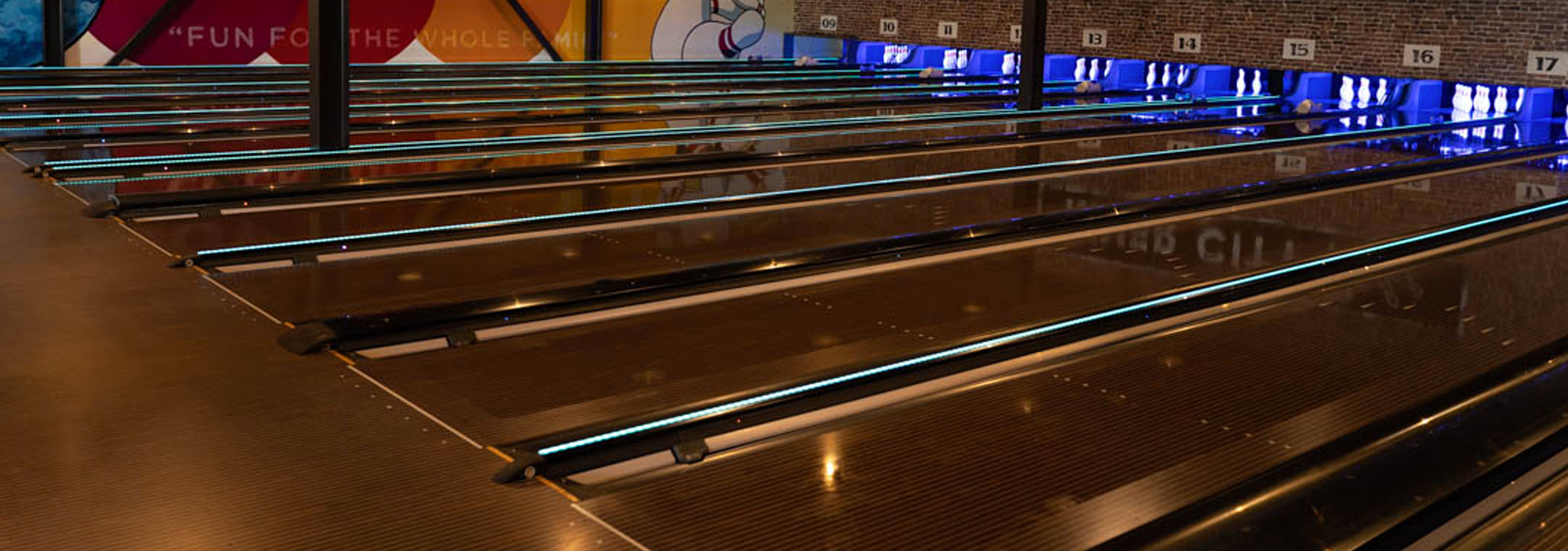 Bowling-QubicaAMF-CAPPING-LIGHTS-A-more-impactful-bowling-experience-banner.jpg