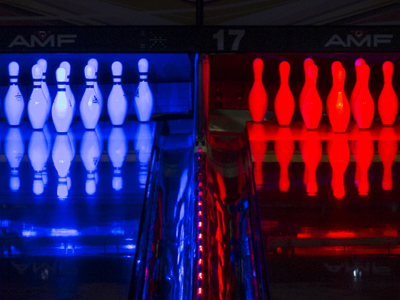 QubicaAMF-bowling-CENTERPUNCH-Intelligence-on-fly-effect.jpg