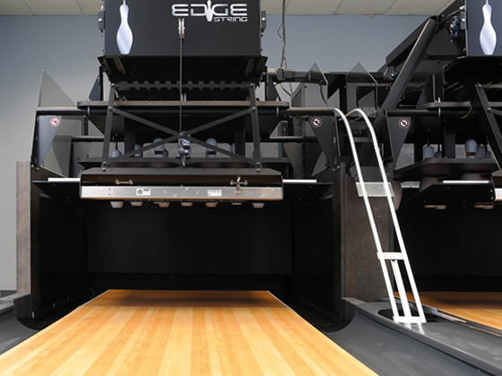 Bowling-QubicaAMF-Blacked-out-Pit---tile.jpg