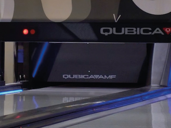 qubicaamf-bowling-2024-Qubica-AMF-edge-string-Full-Coverage-Pin-Shield-tile.jpg