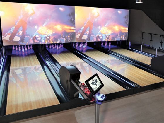 Bowling-QubicaAMF-Flyn-Ducks-VIDEO-MASKING-OPTIONS-tile.jpg