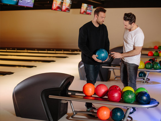 Bowling-QubicaAMF-furniture-harmony-ball-return-Gorgeous-design.jpg