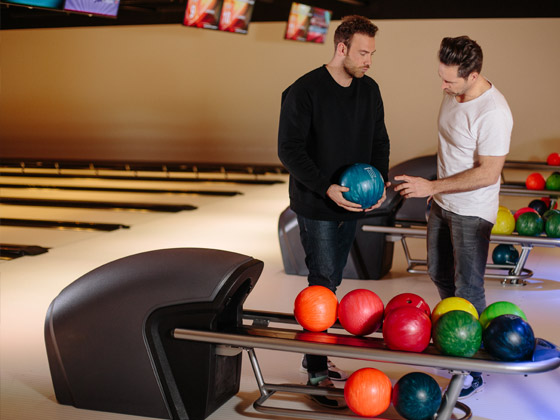 Bowling-QubicaAMF-furniture-Harmony-Ball-Return-system.jpg