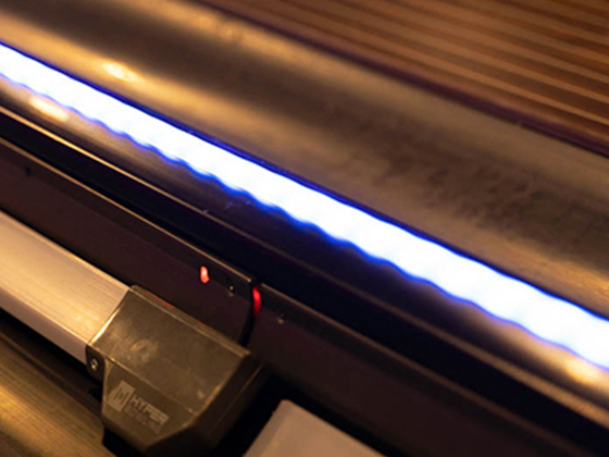 Bowling-QubicaAMF-hyper-bowling-CenterPunch-Deck-Lighting-tile.jpg