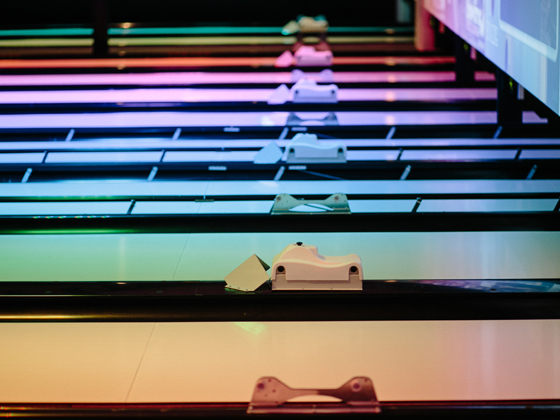 Bowling-QubicaAMF-lane-accessories-FEATURES-560.jpg