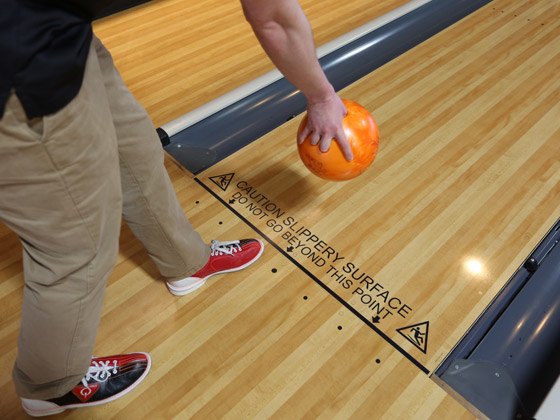 Bowling-QubicaAMF-Lane-Accessories-Foul-Line-Message.jpg