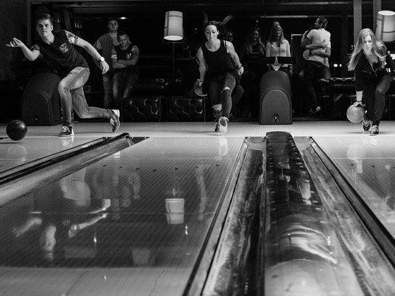 Bowling-QubicaAMF-lanes-spl-boutique-Maintains-Oil-Patterns.jpg