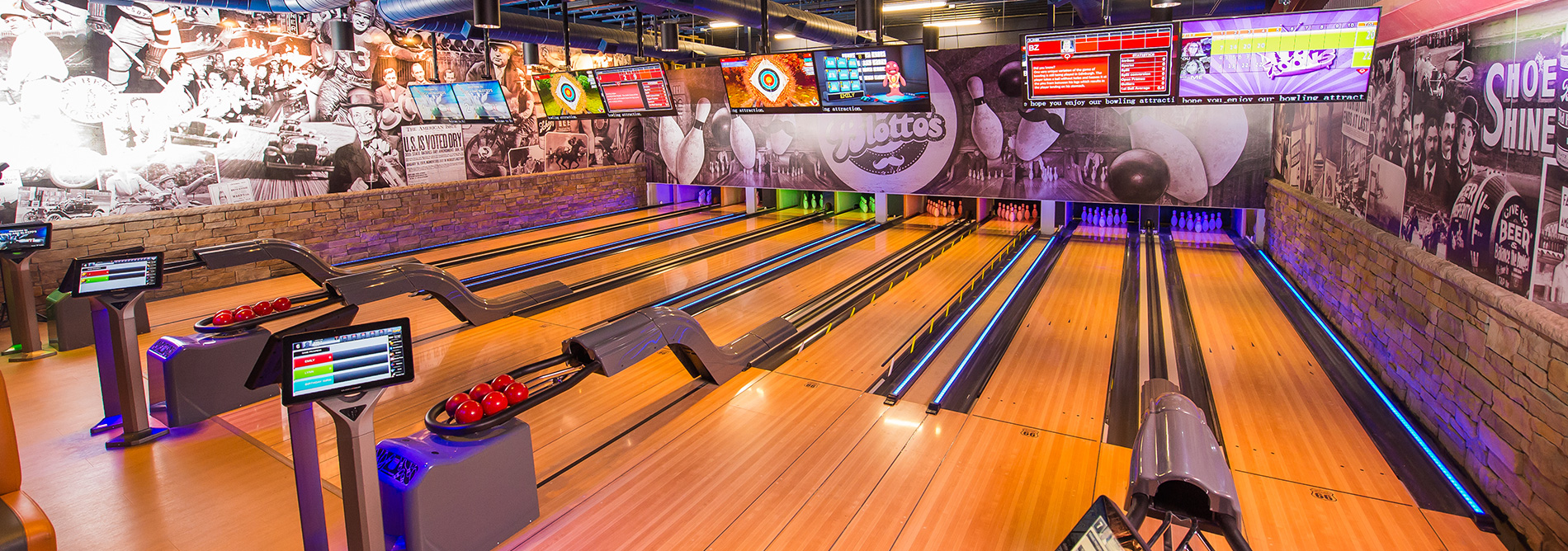 QUBICAAMF-bowling-Highway-66-Hooch-and-Blottos-banner.jpg