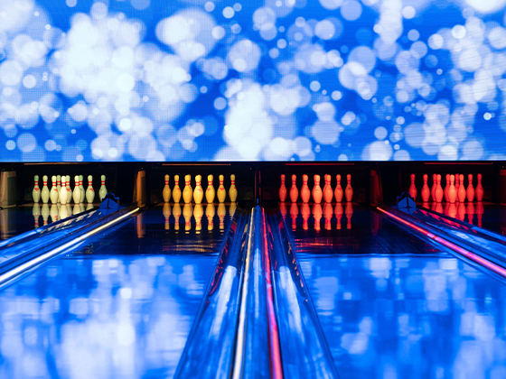 Bowling-QubicaAMF-NEOVERSE-Uniquely-tile.jpg