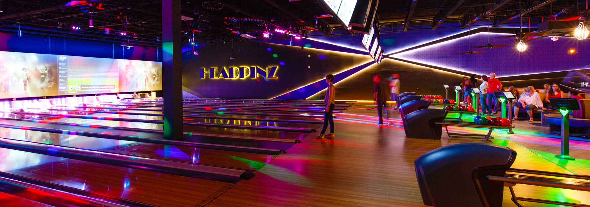 Bowling-QubicaAMF-headpinz-home.jpg