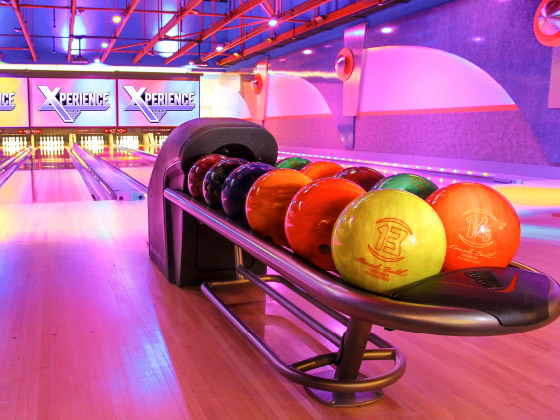 photobook-Boston-Bowl-Xperience-QUBICAAMF-tale.jpg