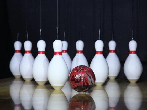 Bowling pins/ball set - standard and duck pin by Make It Lab