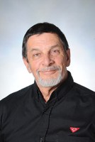Len Charney