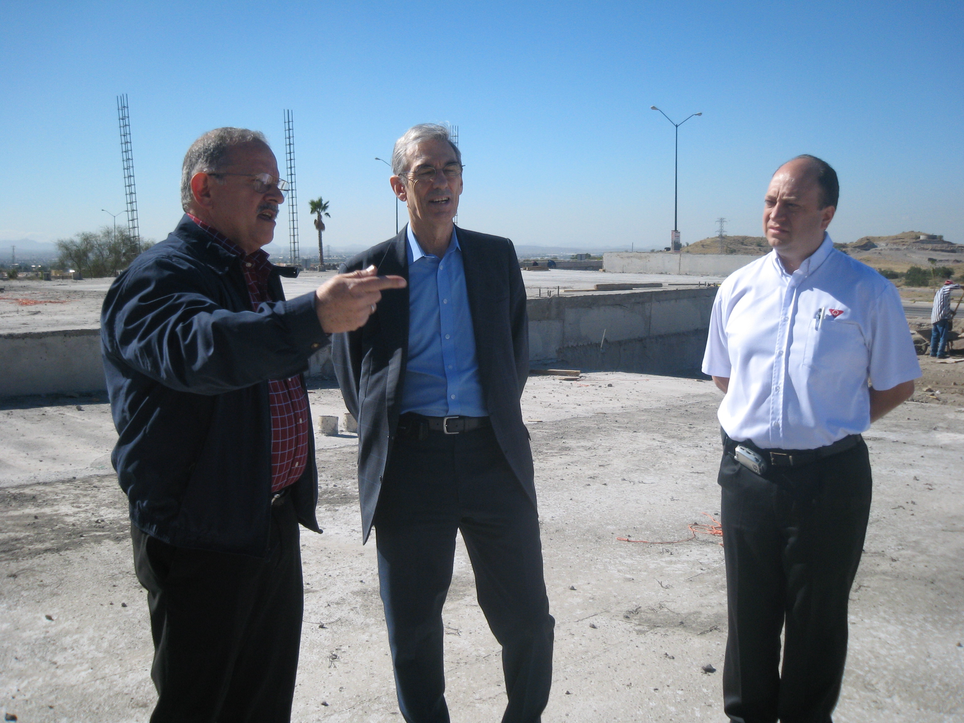 Fernando Gutierrez, Ian Holland, Luis Isert Javier - site of new BC.JPG