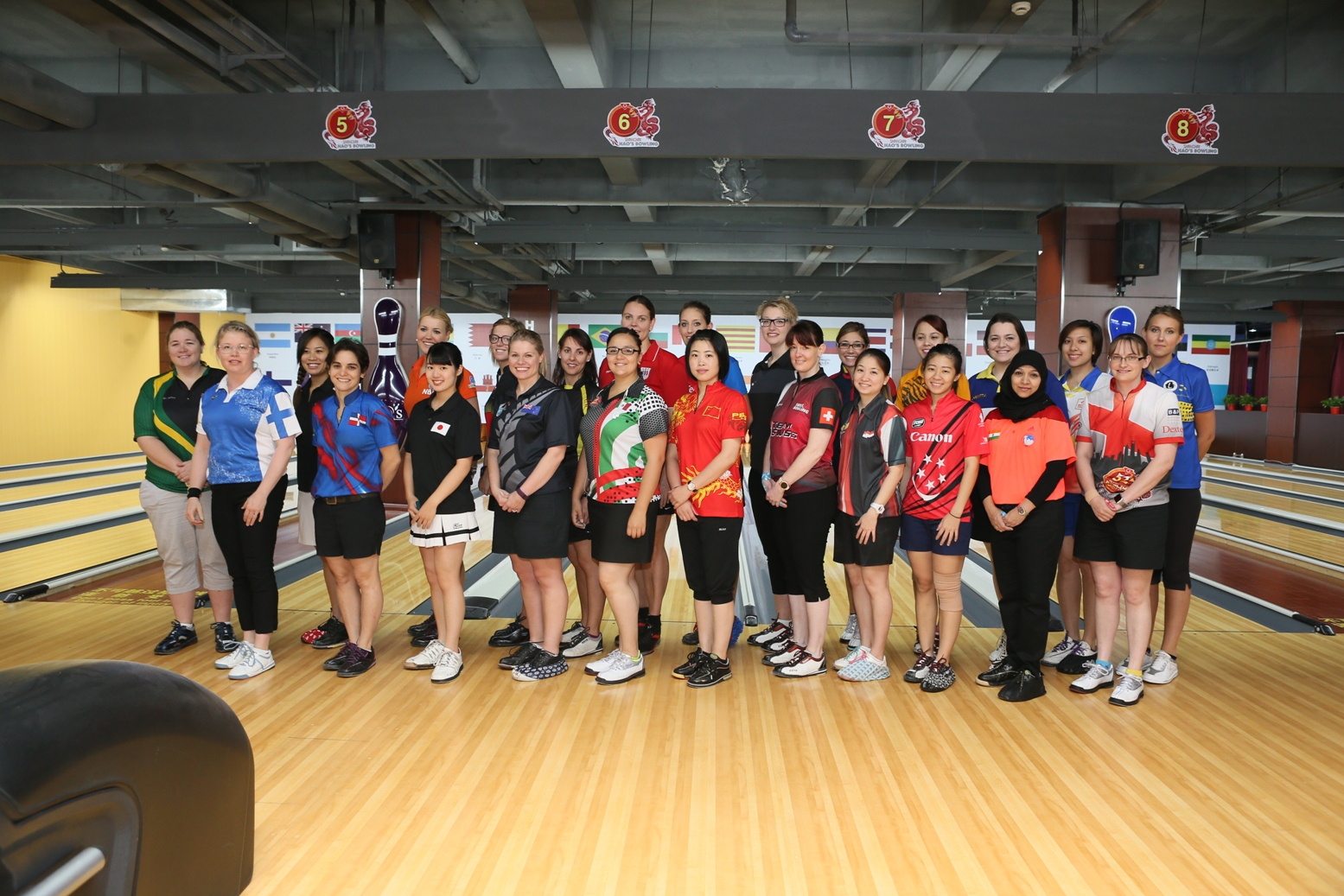 Women Top 24