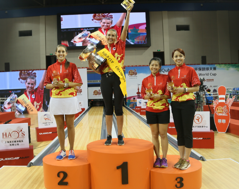 Women's Awards.JPG